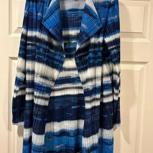 Chico’s stylish long jacket. Size 2